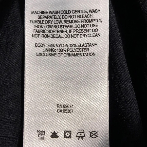 Mountain Hardwear Black Convertible Hiking Pants - Picture 10 of 12